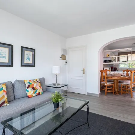 Jardin De Miraflores By Interhome